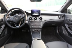 Noleggio Mercedes con Conducente Malpensa
